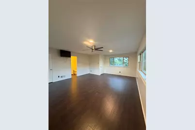 7135 Cosgrove Drive, Dallas, TX 75231 - Photo 13