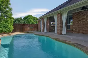 3916 Palomino Dr, Benbrook, TX 76116 - Photo 33