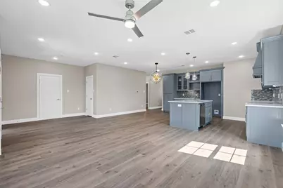 913 Pease River Drive, Granbury, TX 76048 - Photo 19