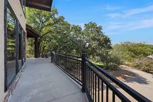 9205 Old Cross Timbers Rd, Flower Mound, TX 75022 - Photo 25