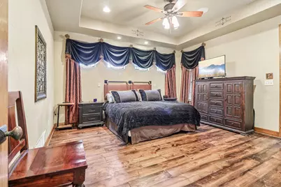 9205 Old Cross Timbers Road, Flower Mound, TX 75022 - Photo 11
