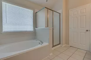 12524 Panorama Dr, Fort Worth, TX 76028 - Photo 17