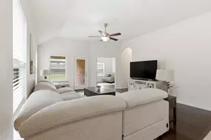 817 Smothermon Farm Rd, Little Elm, TX 75068 - Photo 13