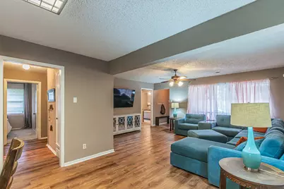 327 Harman Street, Duncanville, TX 75116 - Photo 5