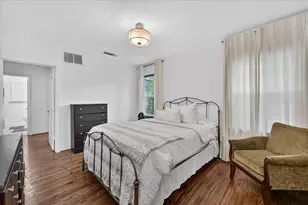 304 Appian Way, Dallas, TX 75216 - Photo 11