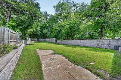 304 Appian Way, Dallas, TX 75216 - Photo 19