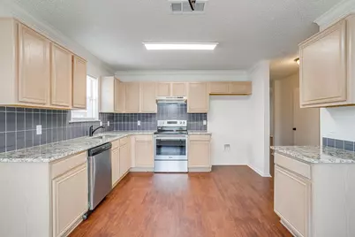 6409 Riverwater Trail, Fort Worth, TX 76179 - Photo 9