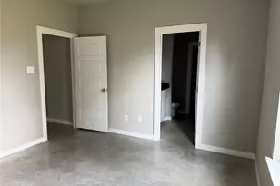 202 E Henderson St, Itasca, TX 76055 - Photo 13