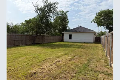 202 E Henderson Street, Itasca, TX 76055 - Photo 17