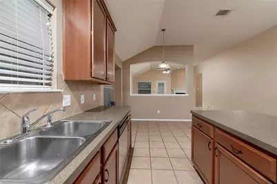 4021 Diamond Ridge Drive, Fort Worth, TX 76244 - Photo 11
