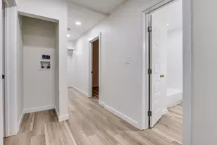 6808 Wofford Ave, Dallas, TX 75227 - Photo 13