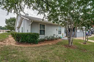 649 Timberline Dr, Hurst, TX 76053 - Photo 29
