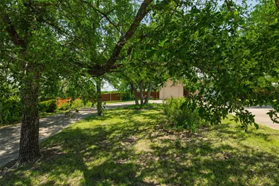417 Big Creek Road, Willow Park, TX 76087 - Photo 11
