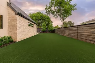 6947 Ellsworth Ave, Dallas, TX 75214 - Photo 39