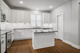1316 Palm Canyon Dr, Dallas, TX 75204 - Photo 13