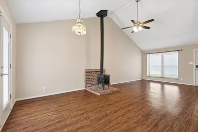 4118 Green Acres Circle, Arlington, TX 76017 - Photo 7