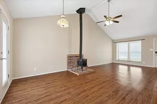 4118 Green Acres Cir, Arlington, TX 76017 - Photo 7