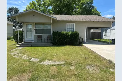 1711 Redwood Drive, Cleburne, TX 76033 - Photo 1