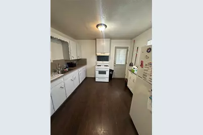 1711 Redwood Drive, Cleburne, TX 76033 - Photo 7