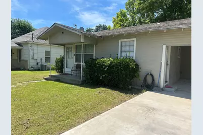 1711 Redwood Drive, Cleburne, TX 76033 - Photo 3