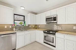 4010 Rive Ln, Addison, TX 75001 - Photo 7