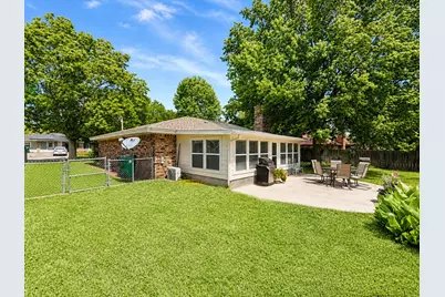 1207 Friona Street, Bowie, TX 76230 - Photo 5