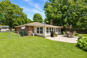 1207 Friona St, Bowie, TX 76230 - Photo 5