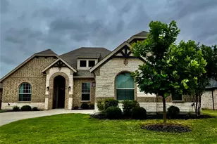 1034 Mickelson Dr, Granbury, TX 76048 - Photo 1