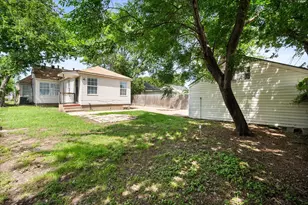 4521 Calmont Ave, Fort Worth, TX 76107 - Photo 25