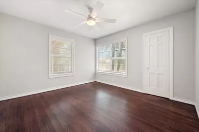 4521 Calmont Avenue, Fort Worth, TX 76107 - Photo 19