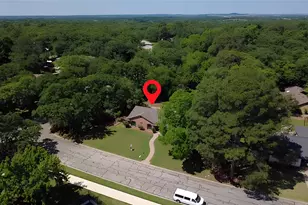 101 Hollyhill Ln, Denton, TX 76205 - Photo 33