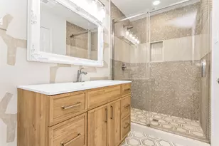 101 Hollyhill Ln, Denton, TX 76205 - Photo 13