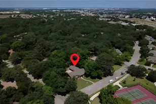 101 Hollyhill Ln, Denton, TX 76205 - Photo 31