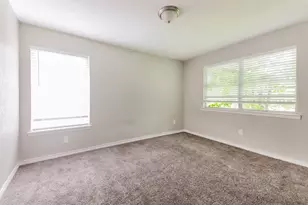 1718 Joan Dr, Dallas, TX 75217 - Photo 17