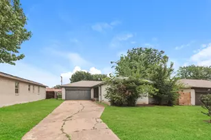 1718 Joan Dr, Dallas, TX 75217 - Photo 1