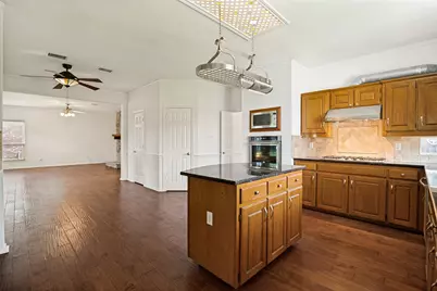 913 Bridgewater Lane, Mesquite, TX 75181 - Photo 15