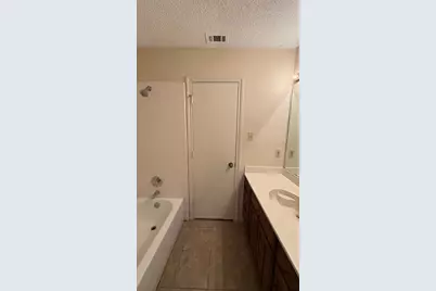 5703 Sterling Green Trail, Arlington, TX 76017 - Photo 19