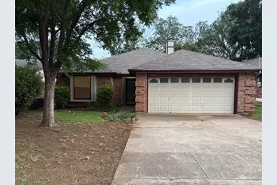 5703 Sterling Green Trail, Arlington, TX 76017 - Photo 1