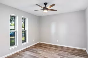 2416 Kimberly Ln, Plano, TX 75075 - Photo 23