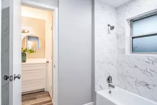 2416 Kimberly Ln, Plano, TX 75075 - Photo 5