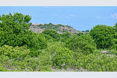 000 Longview Lane, Bowie, TX 76230 - Photo 23