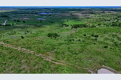 000 Longview Lane, Bowie, TX 76230 - Photo 5