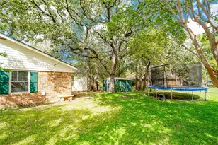 4100 Holly Ln, Flower Mound, TX 75022 - Photo 37