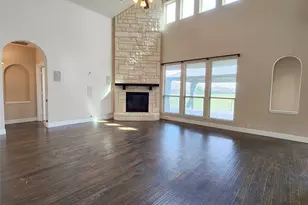 9413 Lk Frk Trl, Denton, TX 76226 - Photo 5