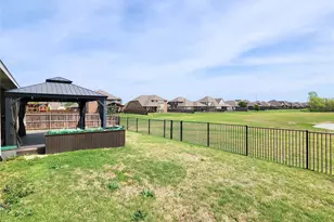 9413 Lk Frk Trl, Denton, TX 76226 - Photo 33