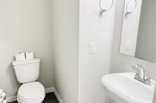 3717 Malibu Dr, Sherman, TX 75090 - Photo 5