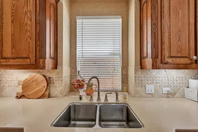 12045 Lante Circle, Frisco, TX 75033 - Photo 11