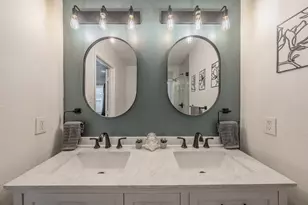10866 Cassandra Way, Dallas, TX 75228 - Photo 17