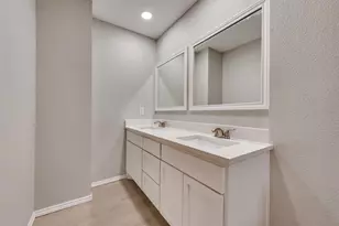 2122 Foxcroft Ln, Arlington, TX 76014 - Photo 13
