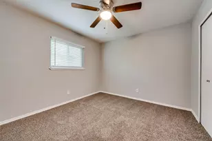 2122 Foxcroft Ln, Arlington, TX 76014 - Photo 17